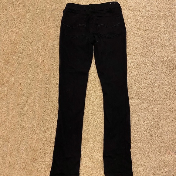 Junior’s Black SO Skinny Jeans - Picture 2 of 2